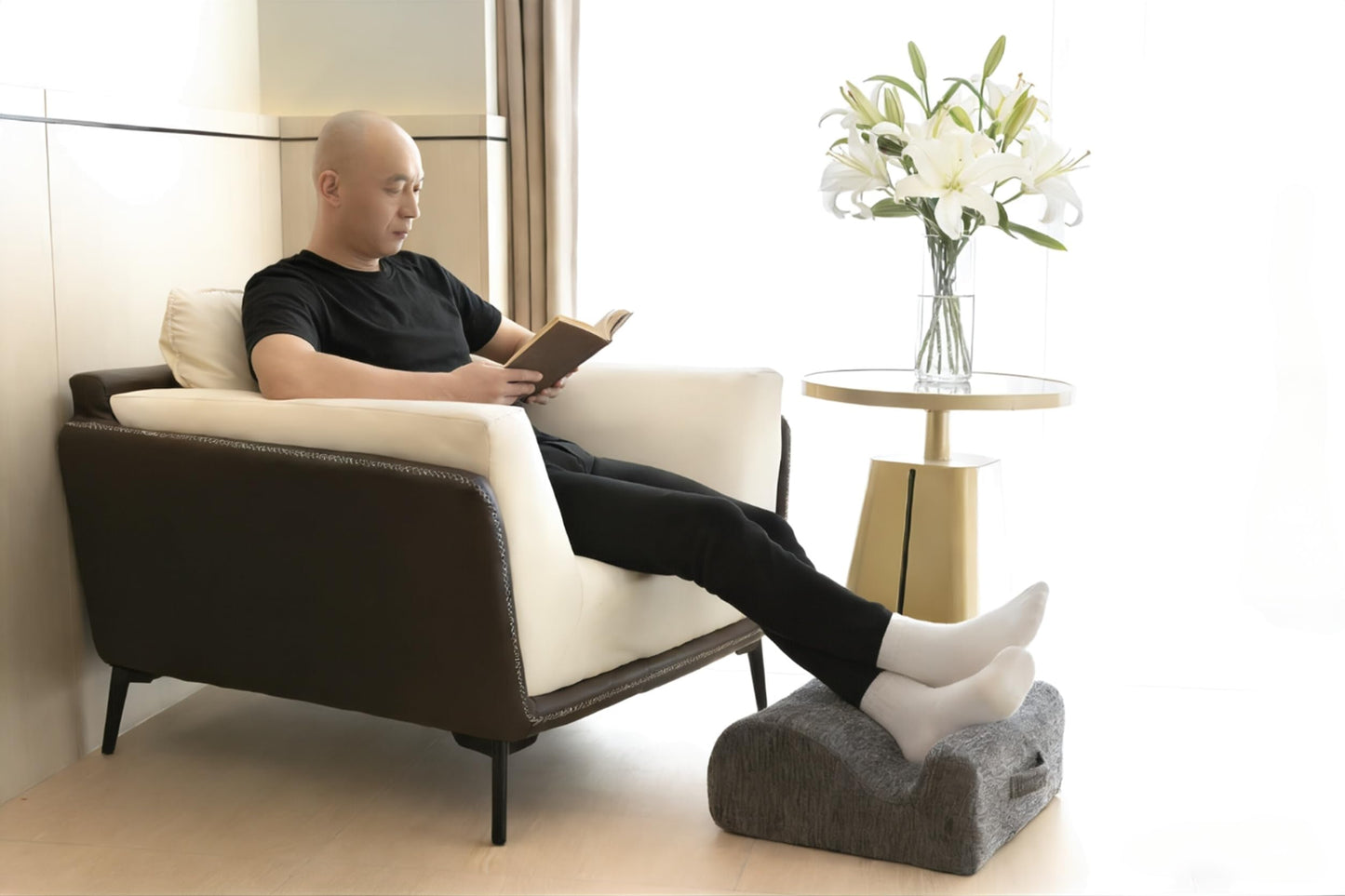 ZXMCJD Ergonomic FootstoolTwo-Way Tilt Design with Heel & Arch SupportWide Non-Slip Foam Footrest with 3-Point Support, Removable Washable Cover for Office/Home, for Prolonged Sitting & Under-Desk Use
