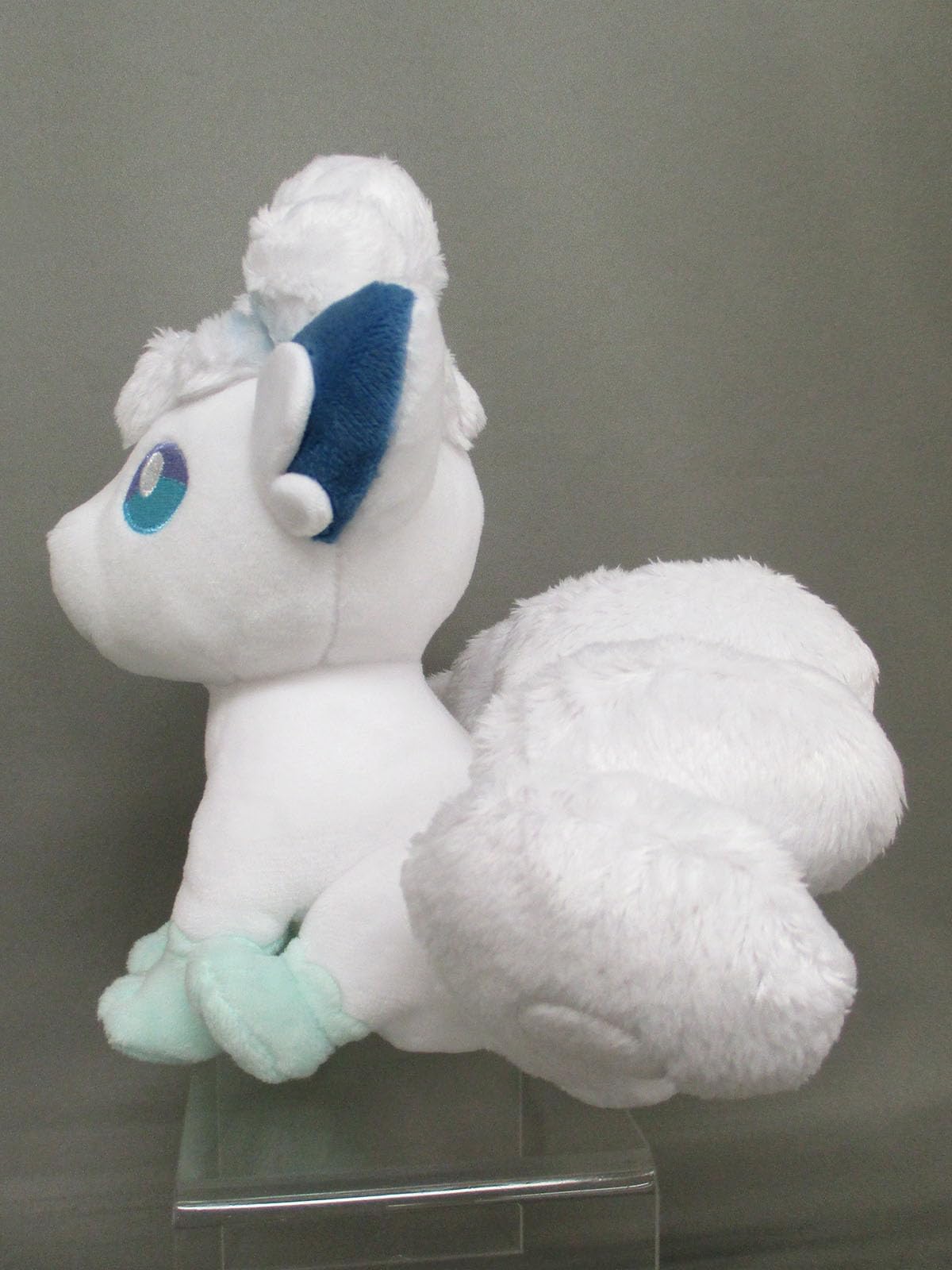 Sanei Sanei Pokemon All Star Collection 7-Inch Stuffed Plush-PP61-Alolan Vulpix