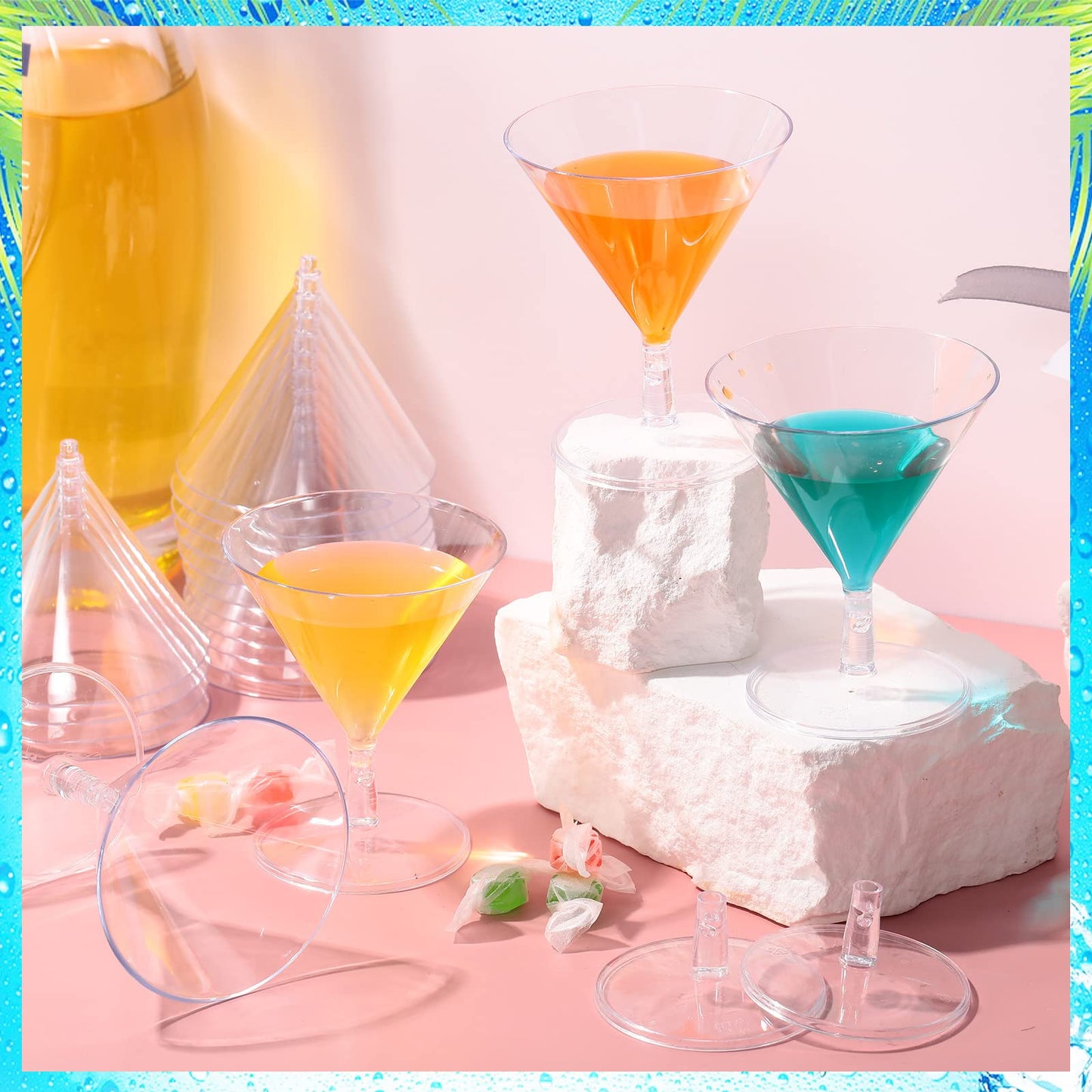 Rtteri 250 Pcs Mini Martini Glasses Plastic 2 Oz Disposable Martini Cups Clear for Weddings Party Wine Cocktails Drinks Desserts(Regular Style)
