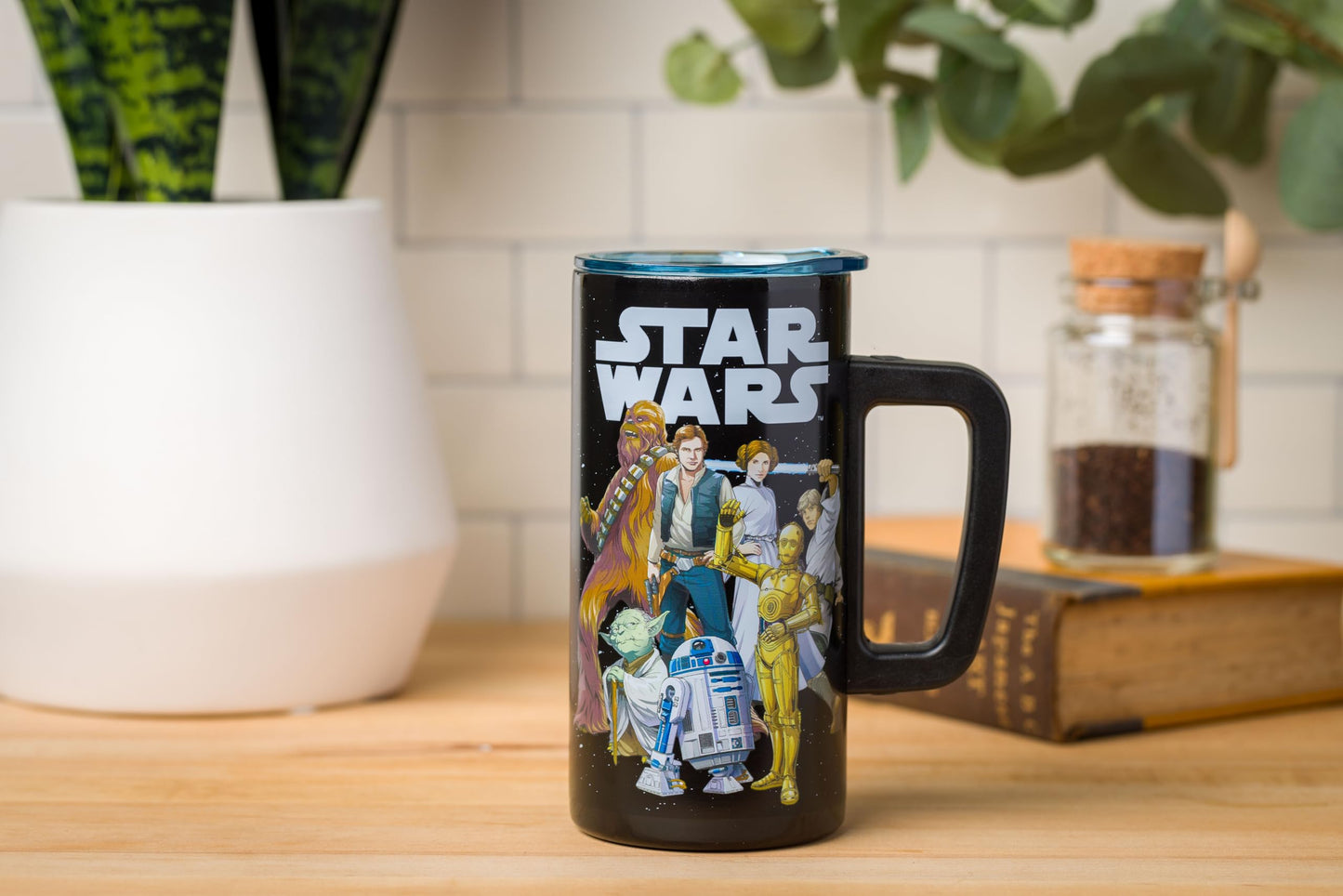 Silver Buffalo Star Wars Featuring Luke Skywalker, Princess Leia, Hans Solo, Chewbacca, Yoda, R2-D2, and C-3PO Double Wall Stainless Steel Travel Mug With Handle, 15 Ounces
