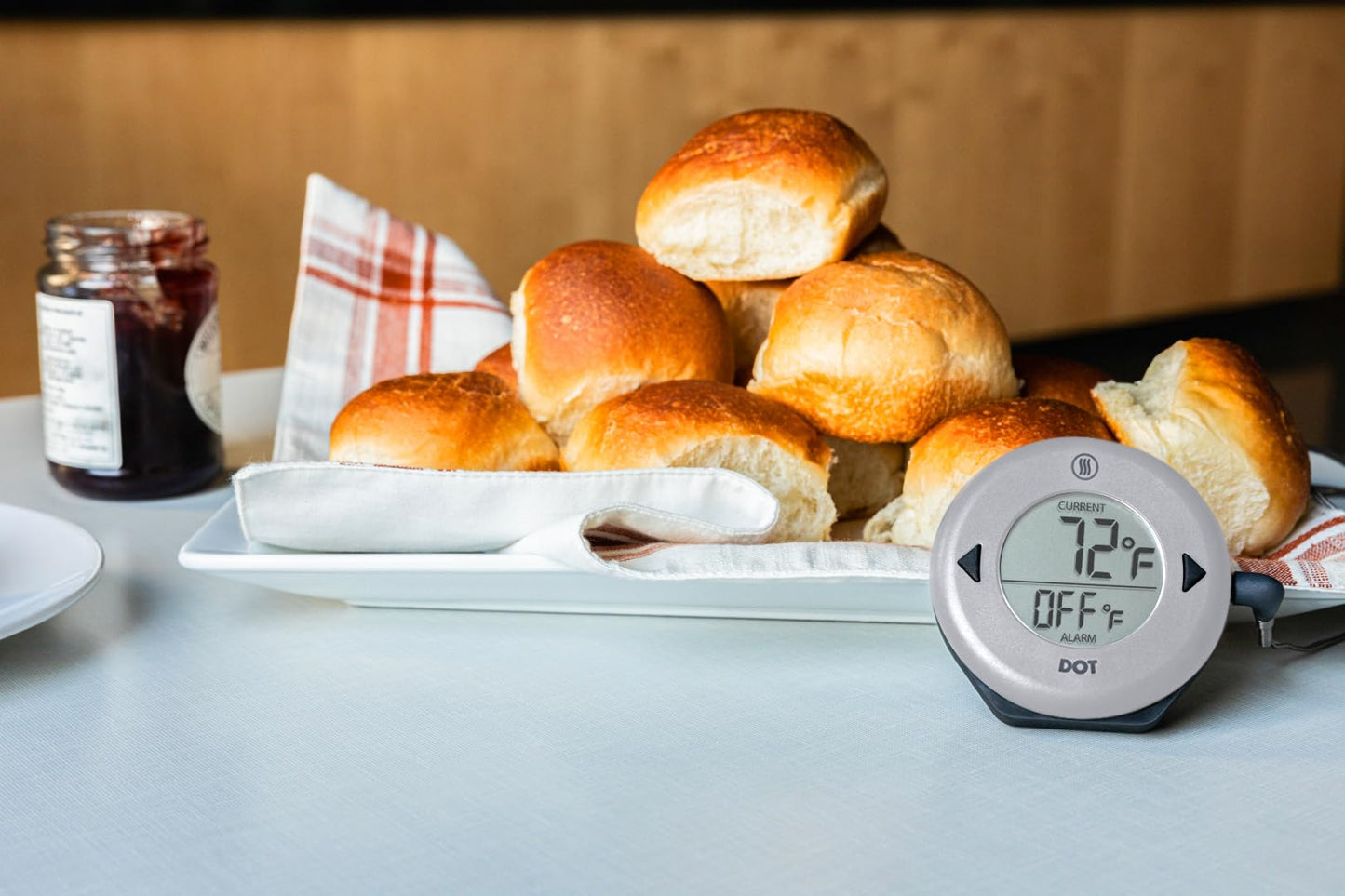 ThermoWorks DOT — Chefs’ Favorite Simple Alarm Thermometer - Cayenne Pepper Red