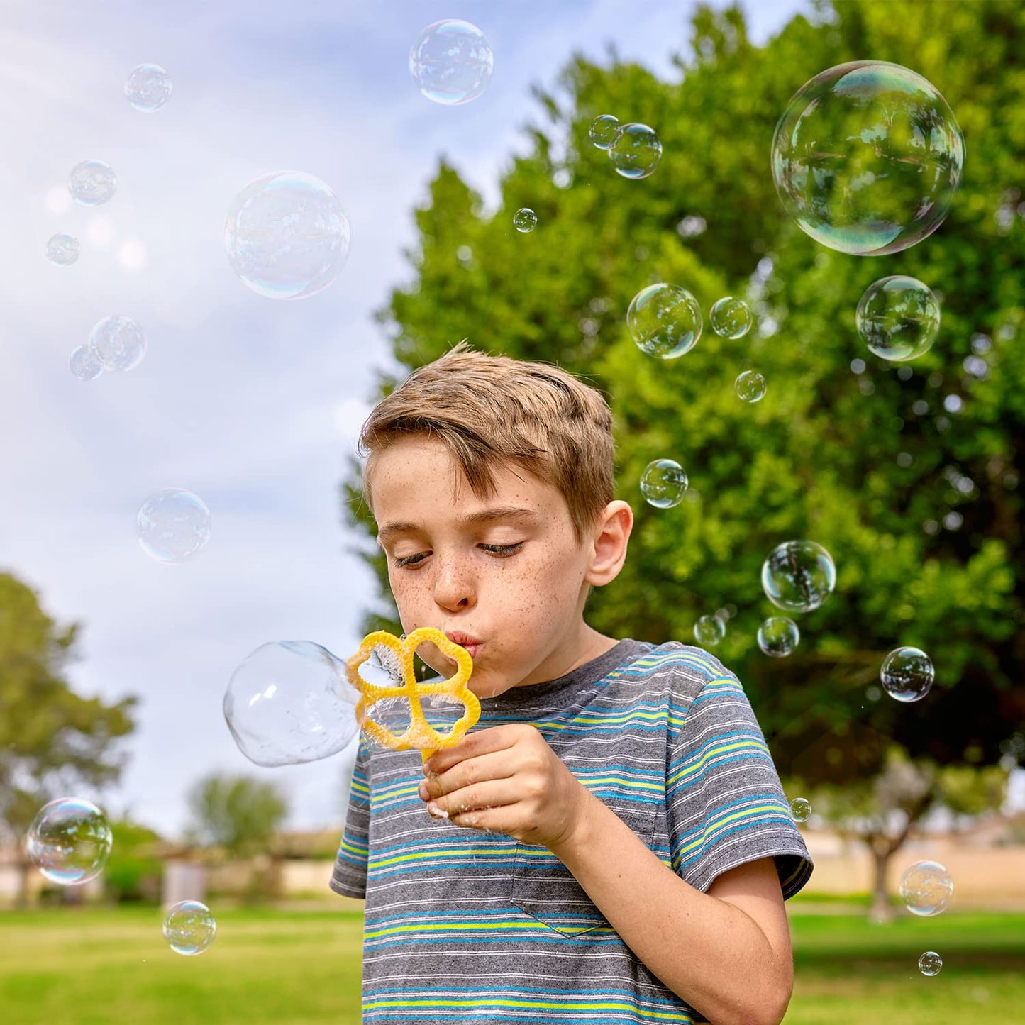 JOYIN Big Bubble Wands Set, 18 Pcs Giant Bubble Maker with Tray, 12" Large Bubble Wands Bulk for Kids Summer Outdoor Activity Party Favors, 6 Pcs Bubble Solution Suitable for All Age People