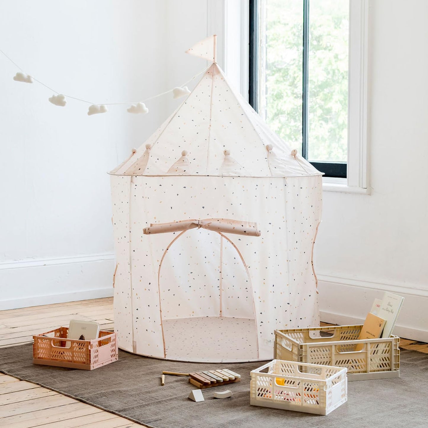 3 Sprouts Kids Play Tent - Sustainable Recycled Fabric – Fun Spacious Childs Playhouse for Indoor Games for Boys & Girls - Durable Fort Pop Up House for Toddlers & Children Age 3-10 - Terrazzo Beige