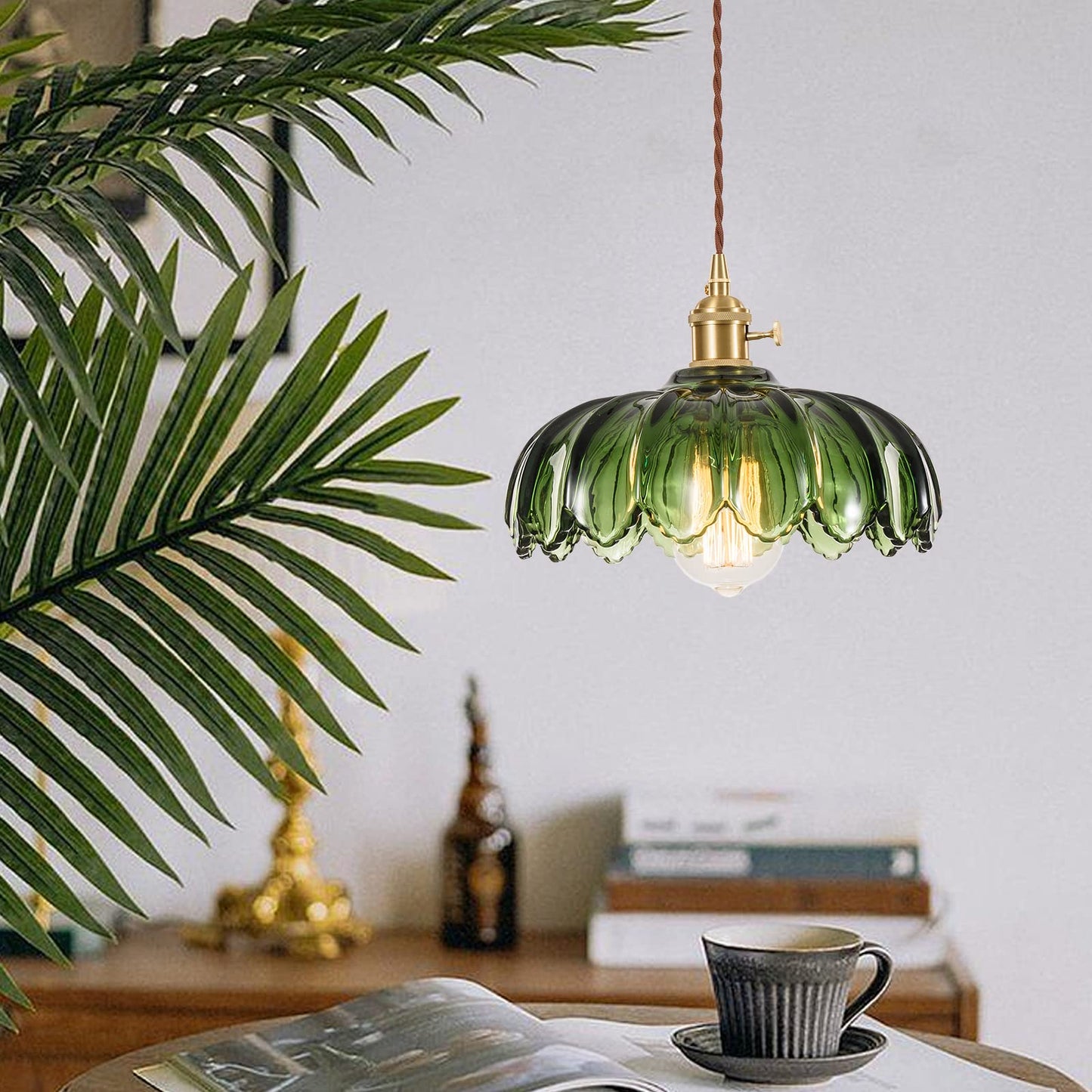 XZHGCEE Plug in Pendant Light Fixtures: Hanging Lamp Plug in Green Glass Pendant Lamp, Hanging Light for Kitchen Island, Bedroom, Dining Room, Living Room, E26 No Bulb