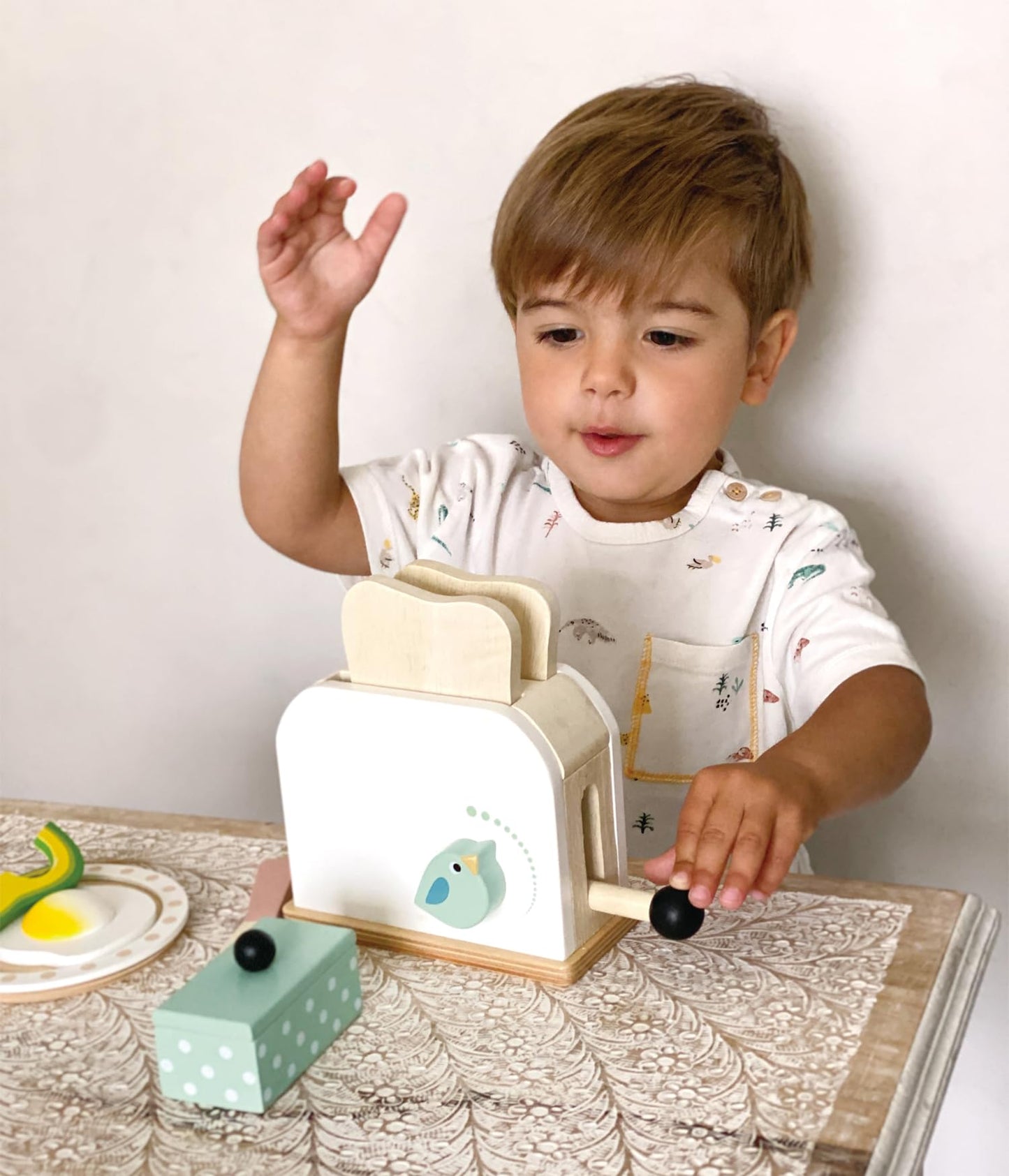 Tender Leaf Toys - Mini Chef Breakfast Toaster Set - Classic Wooden Pop Up Toy for Pretend Cooking – Develops Social, Creative & Imaginative Skills – Learning Role Play – Ages 3+ Years