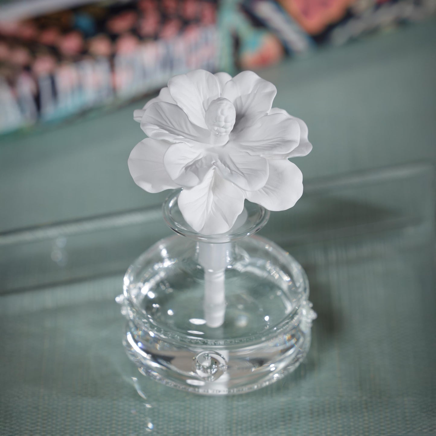 Zodax Grand Casablanca Porcelain Oil Diffuser - Home Fragrance Oil Diffuser Ideal for Living Room, Bathroom, Office - Flower Design - Gift Box Packaging Included - White Hibiscus - 1.69 Oz.