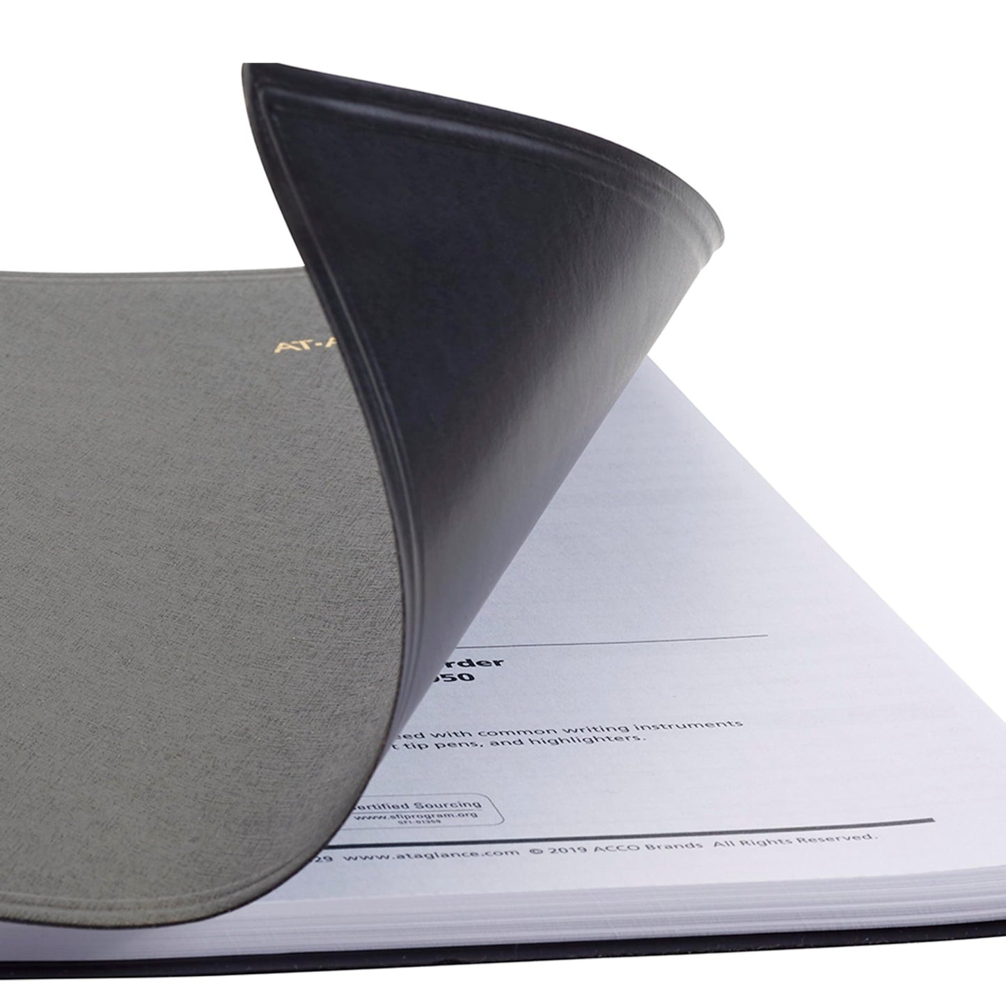 AT-A-GLANCE 2026 Appointment Book Planner, Weekly & Hourly, 7" x 8-3/4", Medium, Black (708650526)
