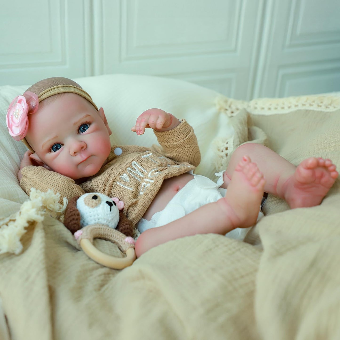 KSBD Realistic Reborn Baby Dolls - 20 Inch Cute Silicone Baby Girl Doll， Lifelike Newborn with Full Vinyl Body， Real Life Baby Dolls with Accessories for 3+ Years Old Kids Gifts