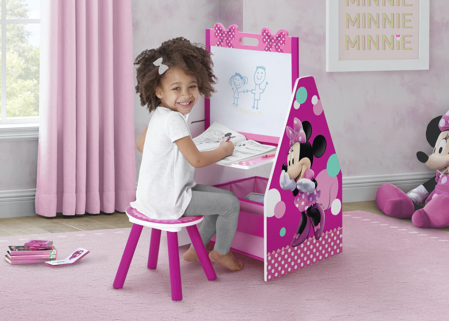 Delta Children Deluxe Kids Art Easel Desk Stool Toy Table Organizer, Disney Minnie Mouse