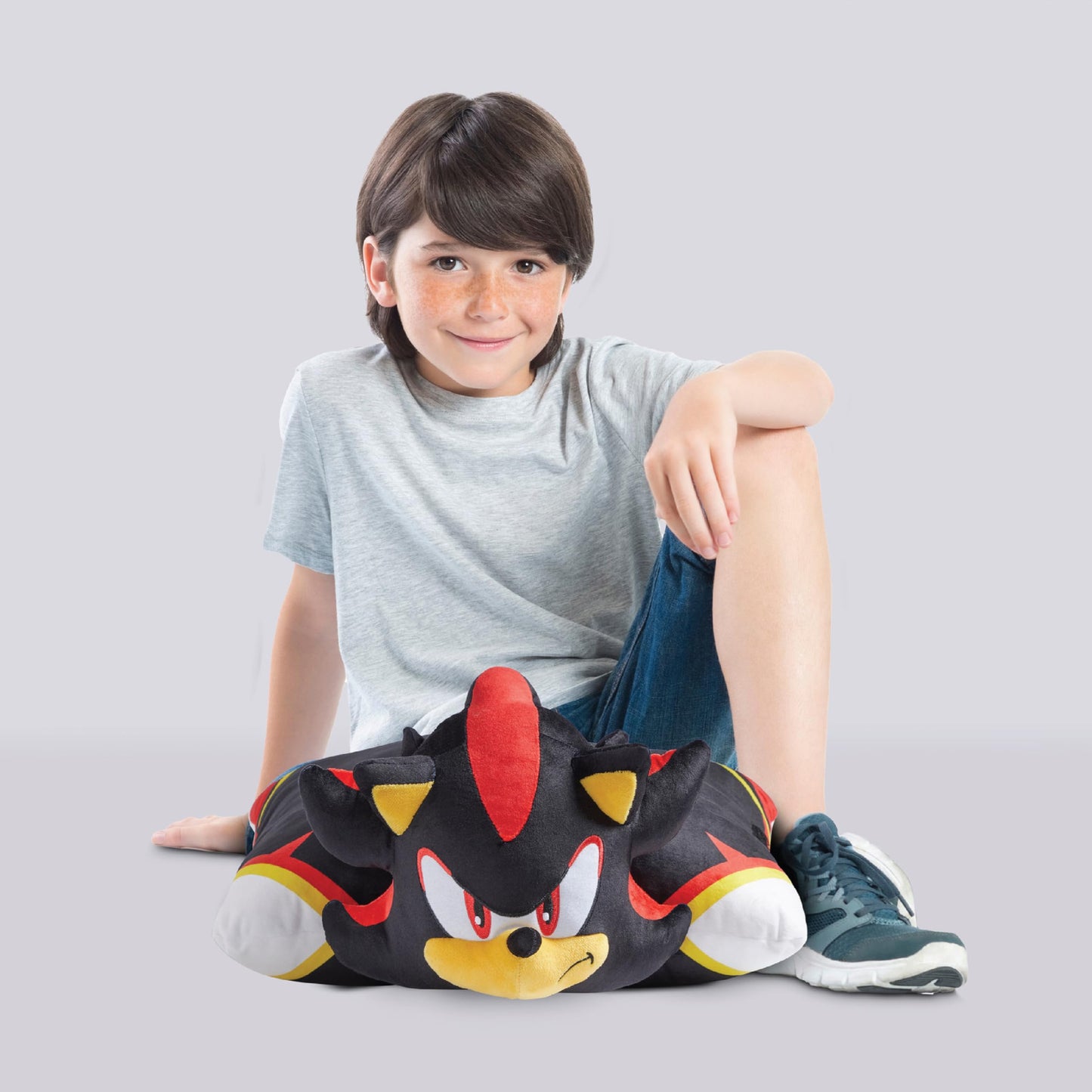 Pillow Pets SEGA Shadow The Hedgehog Soft Plush Folding Stuffed Animal and Kids Pillow – Official Sonic The Hedgehog Merchandise – 16 Inch Cuddly Toy for Travel, Bedtime, and Play