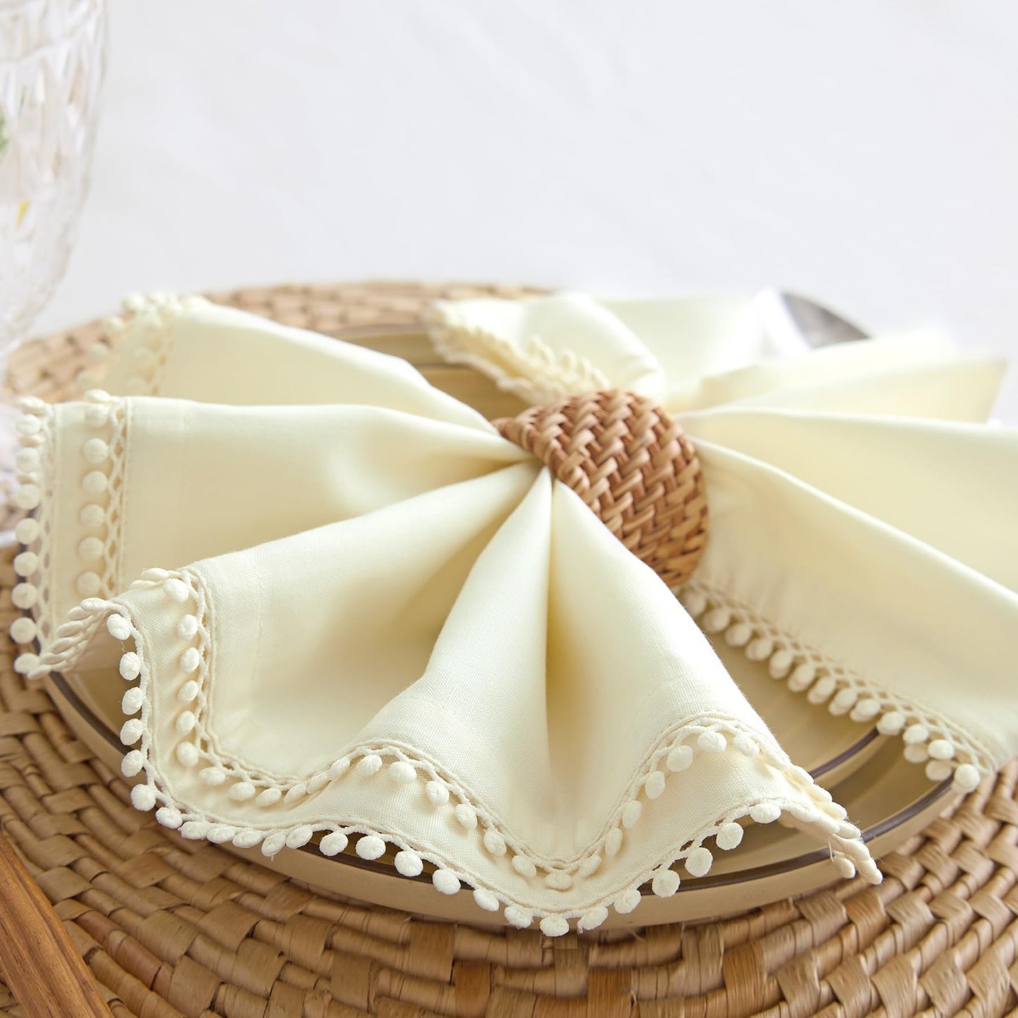 Solino Home Ivory Cloth Napkins Set of 4 - Decorative Cotton Linen Dinner Napkins 20 x 20 Inch for Summer - Maddie Machine Washable