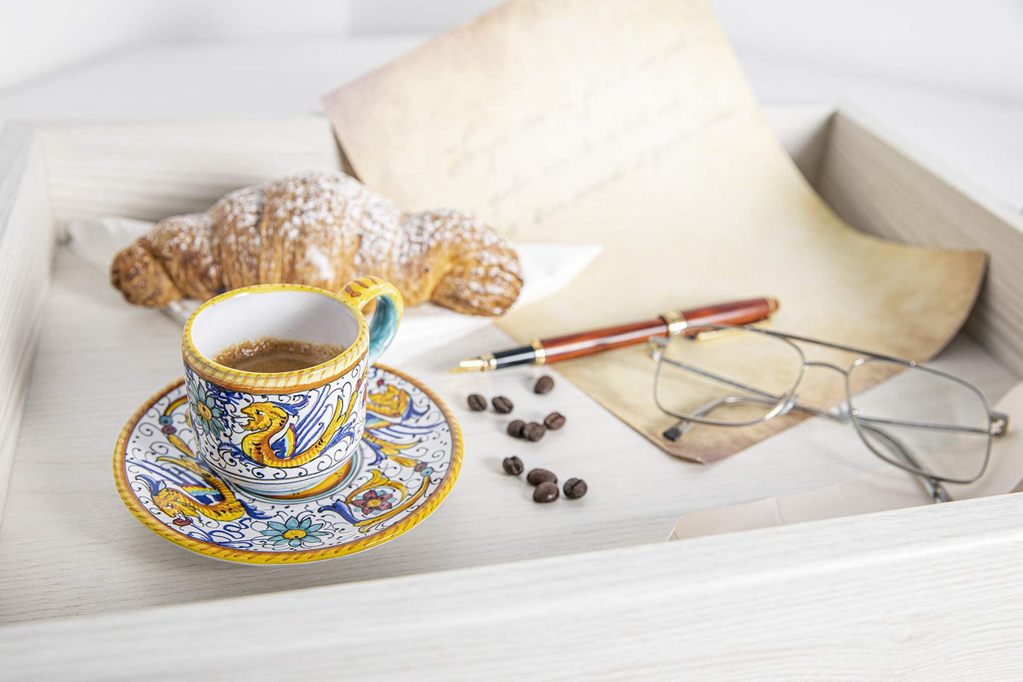 Fima ThatsArte.com - Italian Ceramic Espresso Cup & Saucer Raffaellesco, Deruta - Hand Painted, Handmade Coffee Cup Made in Italy, Deruta Pottery