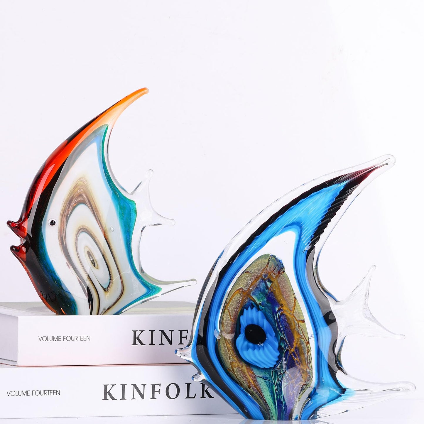 XMGZQ Hand Blown Blue Glass Fish Figurines for Home Decor Accent,Sea Glass Art Paperweights,Tropical Fish Collectables Ornaments,Sea Animal Sculptures for Coastal Beach Room Decor,Coffee Table