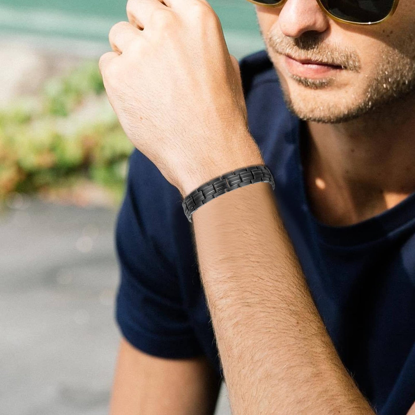 USWEL Ultra Strength Magnetic Bracelet - Titanium Steel Magnetic Bracelets for Men Women - Adjustable Length with Sizing Tool, Fathers Day/Mothers Day Jewelry Gift (Black)
