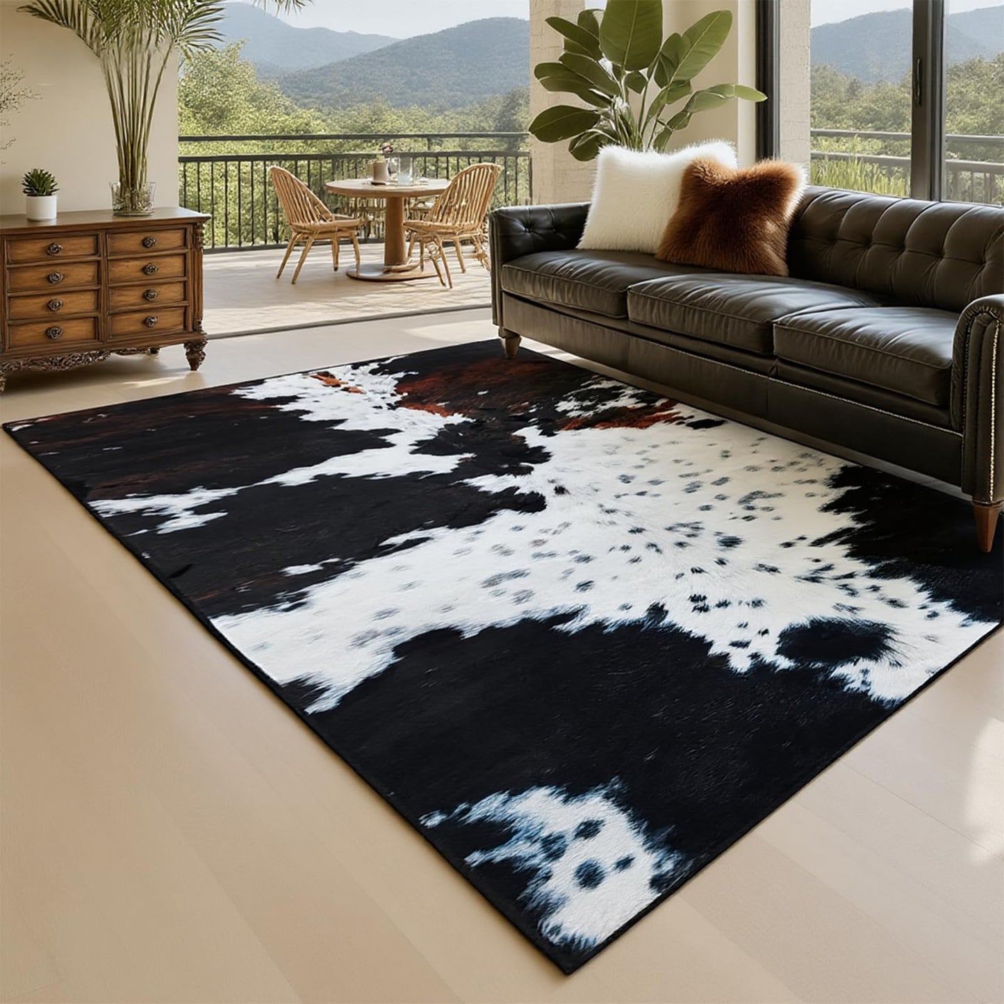 MUGINYU Western Cowhide Area Rug 5x7 for Bathroom Home Decor,Brown Cow Print Rug,Farmhouse Cowboy Animal Fur Rug Non Slip Washable (Brown Cow)
