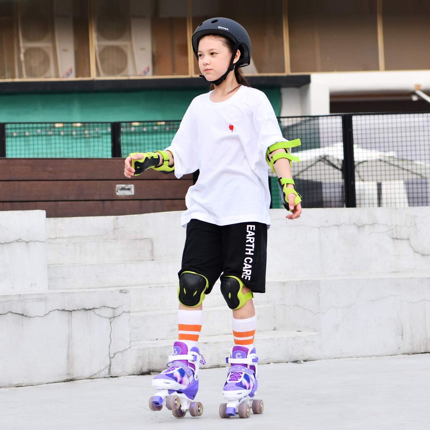 Gonex Roller Skates for Girls Kids Boys Women with Light up Wheels and Adjustable Sizes for Indoor Outdoor (Purple, M - Big Kids (1Y-4Y US))