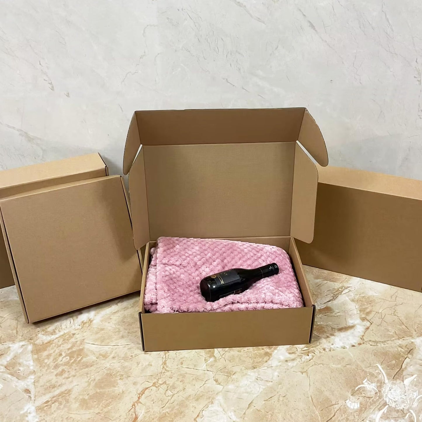 13 x 9 x 4 inch Shipping Boxes Set of 20， Brown Corrugated Cardboard Box Mailer Boxes for Packaging Small Business Shipping，Mailing Boxes Bulk for Birthday Wedding Party Book Literature Gift Giving