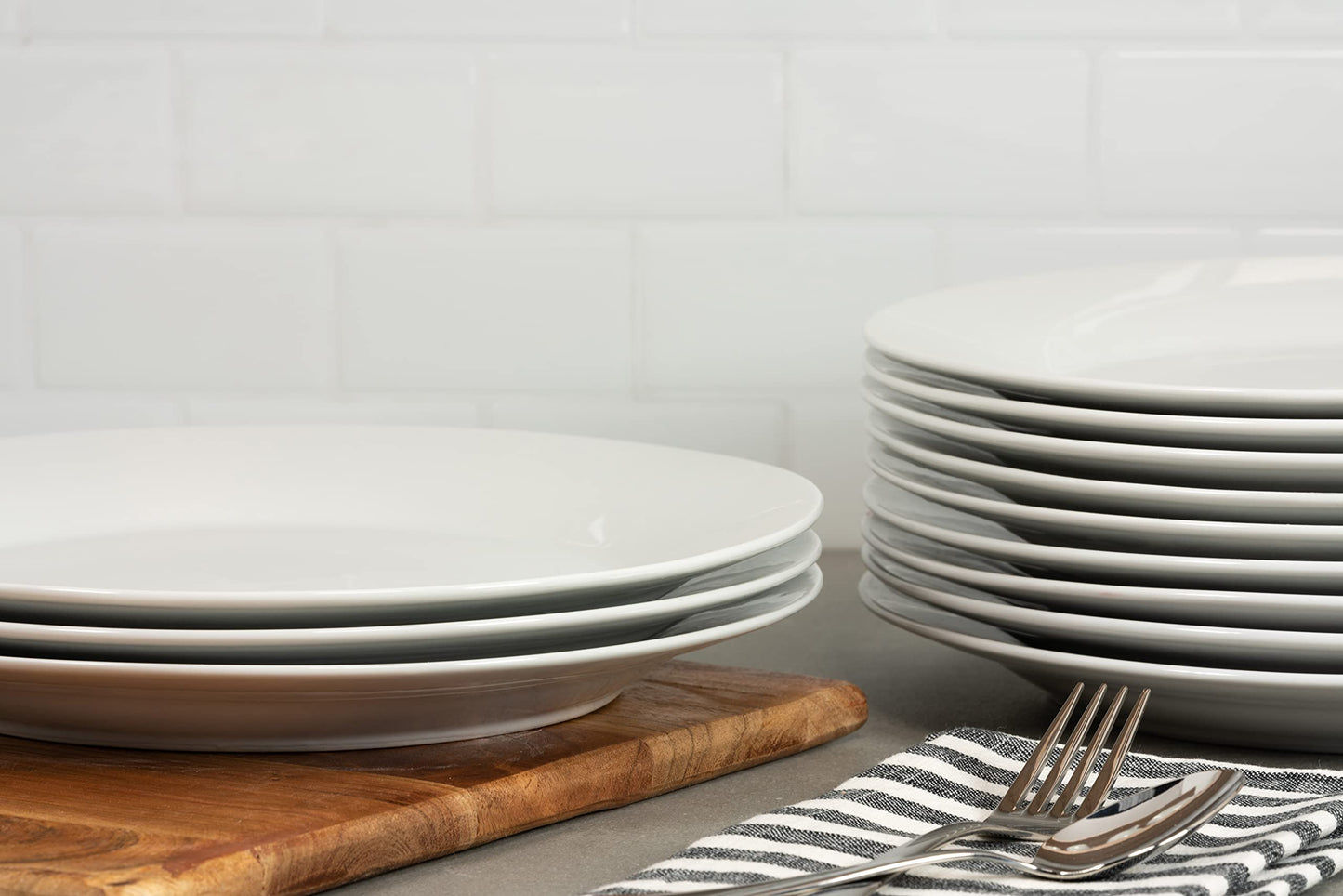 10 Strawberry Street 10.5" Catering Round Dinner Plate, Set of 12 , White