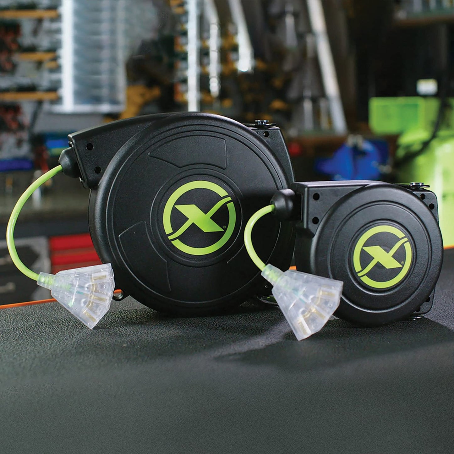 Flexzilla Retractable Extension 16/3 AWG 25' Electric Cord Reel, ZillaGreen, FZ8160253