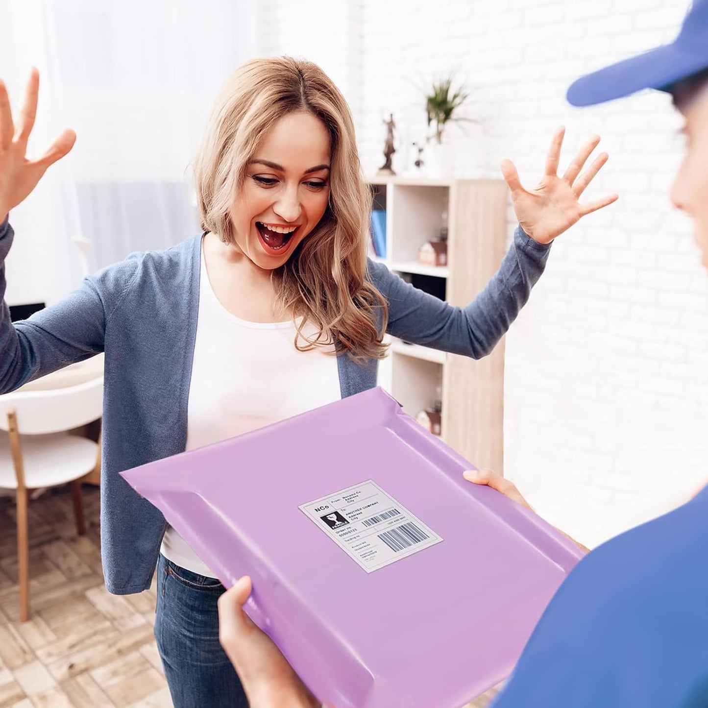Fuxury Poly Mailers 14.5x19 Inch 400 Pcs Bulk Shipping Bags for Clothing Strong Adhesive Shipping Envelopes for Small Business Suppliers Waterproof Mailers Poly Bags Mailing Envelopes Light Purple