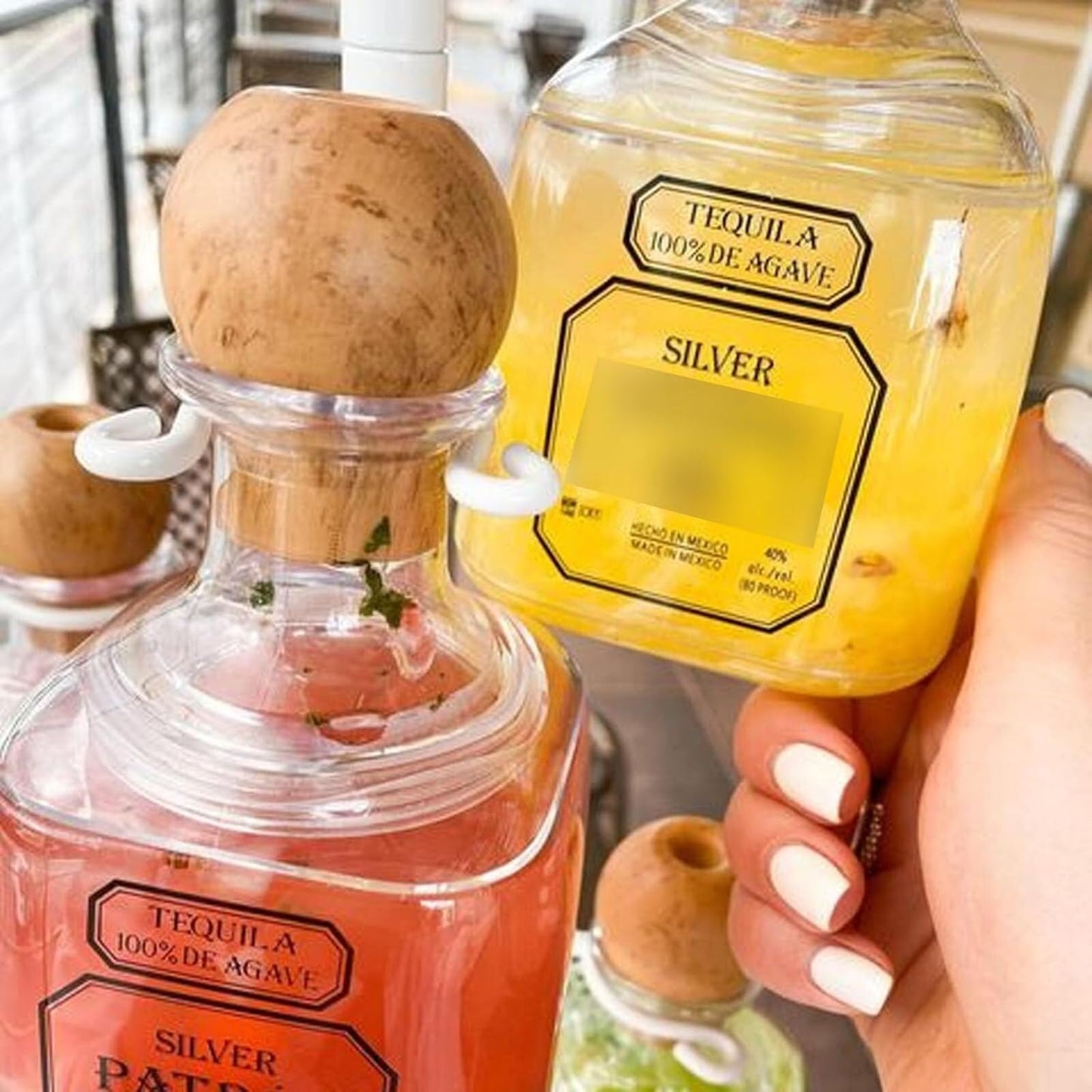 DEFACT Patron 375ml Reusable Cups with Straw, Acrylic Liquor Bottle Clear Cup with Hole Mini Empty Tequila Drinks Plastic Bottles for Champagne Wine Alcohol Party Favors Wedding