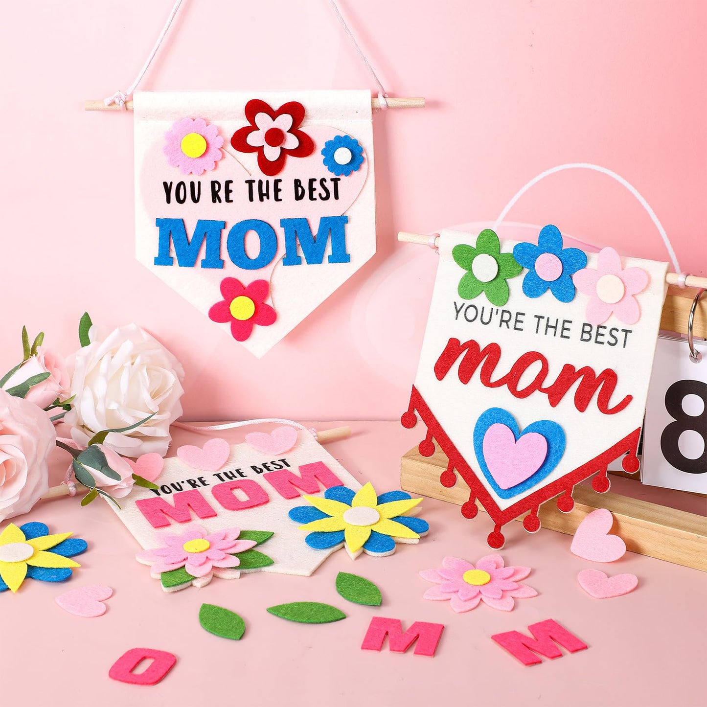 Mindsoft 24 Set Mini Mother's Day Banner Craft Kit 3 Designs Mother's Day Banner Mothers Day Crafts for Kids Classroom Holiday Mom Gift for Kids DIY Home School Crafts Outdoor Yard Door Decorations