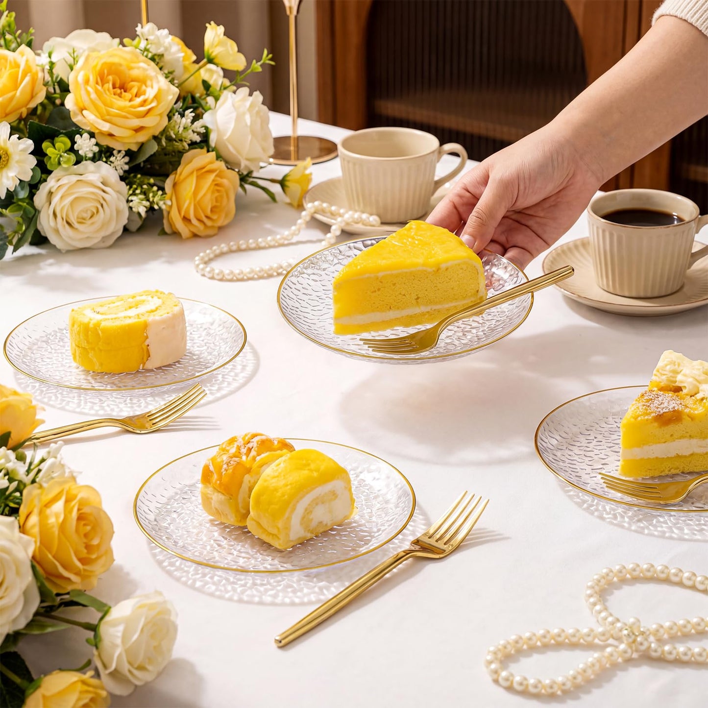 Rubtlamp 200 Pcs Clear Gold Dessert Plates with Forks, 6 inch Hammered Gold Small Disposable Plates, Fancy Appetizer Platos Include 100 Cake Plate,6 inch 100 gold Forks for Birthday, Wedding, Teatime