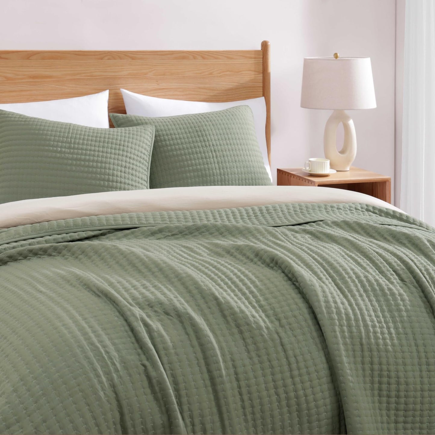 WRENSONGE King Size Quilt-3 Pieces Lightweight Bedspreads Sage Green King Quilt Bedding Set for All Seasons, Soft Summer Coverlet with 2 Pillow Shams Suitable for Bed, Couch, Quilt Blanket