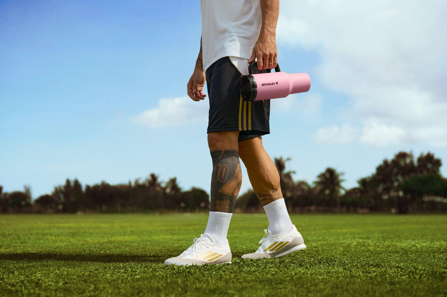 STANLEY x Messi Quencher ProTour Flip Straw Tumbler | 40 OZ
