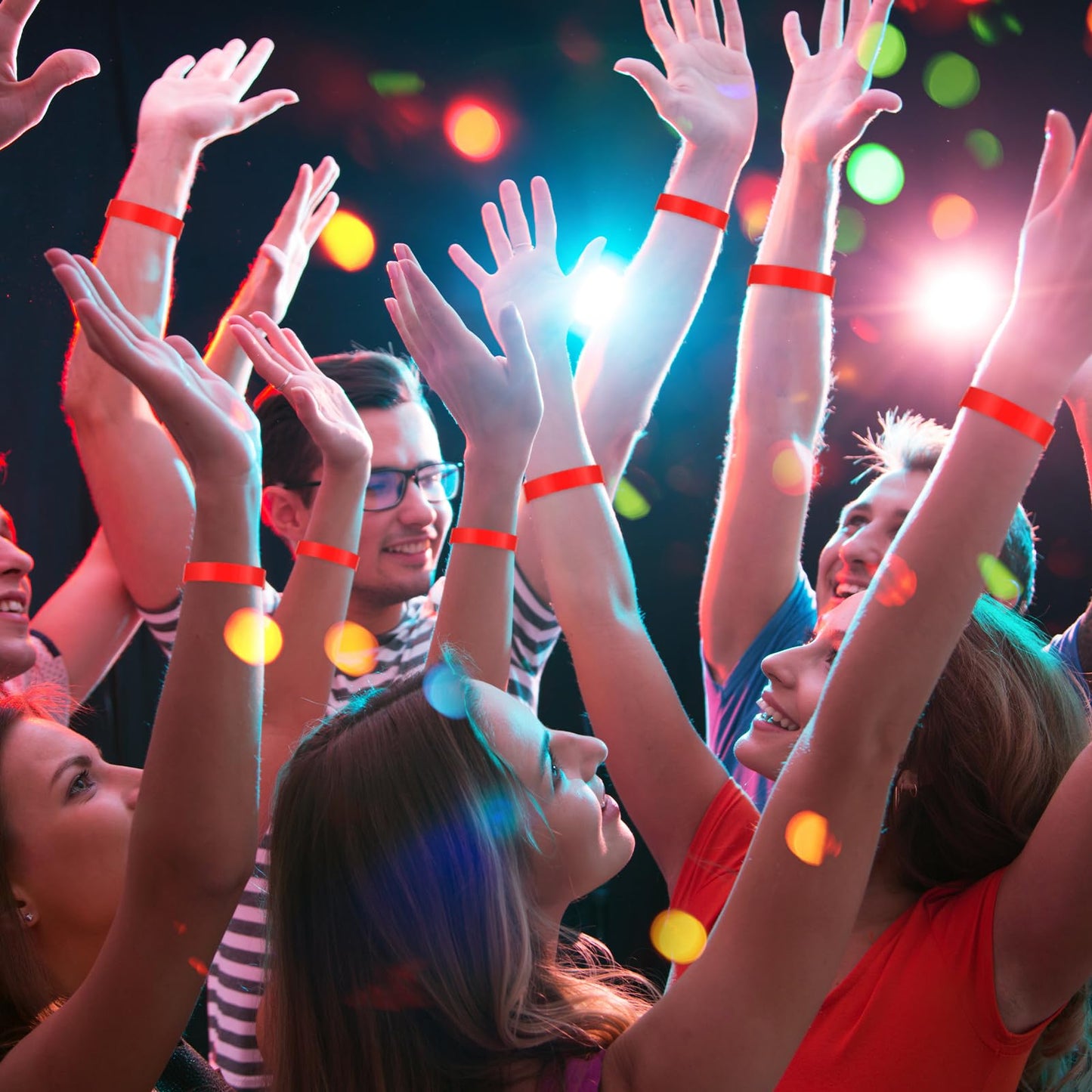 Henoyso 600 Pcs Red Plastic Wristbands for Events Vinyl Waterproof Pool Wristbands Neon Color Plastic Bracelet for Party Events Arm Band Identification for Concerts Carnivals