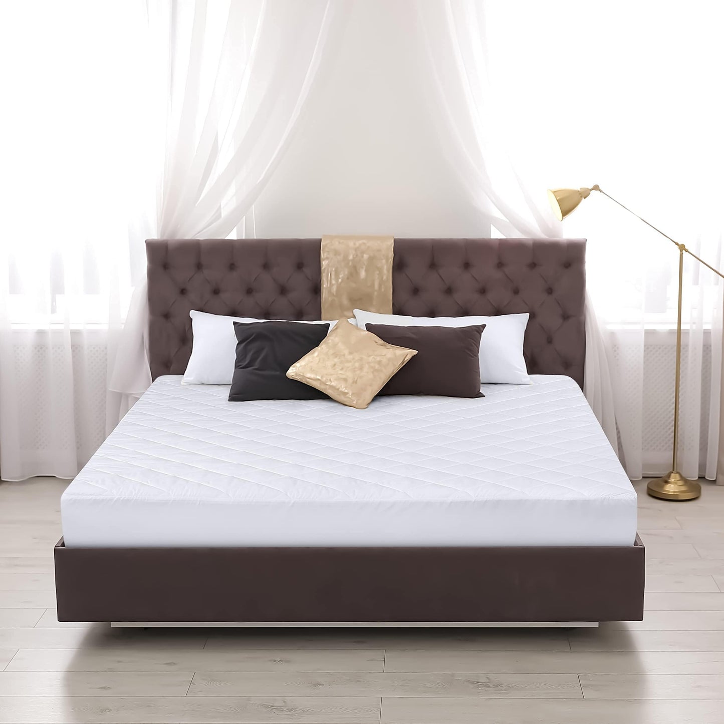 Quilted Fitted Mattress Pad 2 Pack, King Mattress Protector Topper with Deep Pocket Stretches up to 16 Inches, Machine Washable Mattress Cover by Utopia Bedding (White)