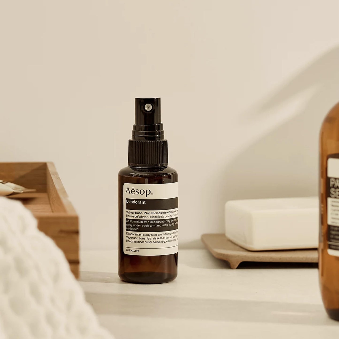 Aesop Herbal Deodorant Spray | Zinc Ricinoleate and a Blend of Essential Oils | Without Aluminium Salts | 1.7 oz