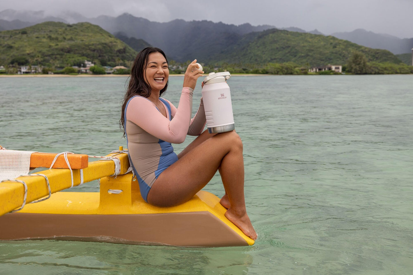 Stanley IceFlow Fast Flow Jug with Handle 64 oz | Twist On Angled Spout Lid | Leakproof for Travel and Sports | Insulated Stainless Steel | BPA-Free | Rose Quartz 2.0