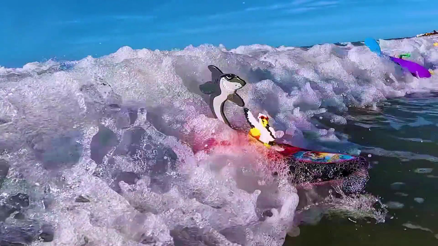 Surfer Dudes Legends & Surfer Pets Wave Powered Mini-Surfer, Pet and Surfboard Beach Toy - Supertubes Samantha and Swell