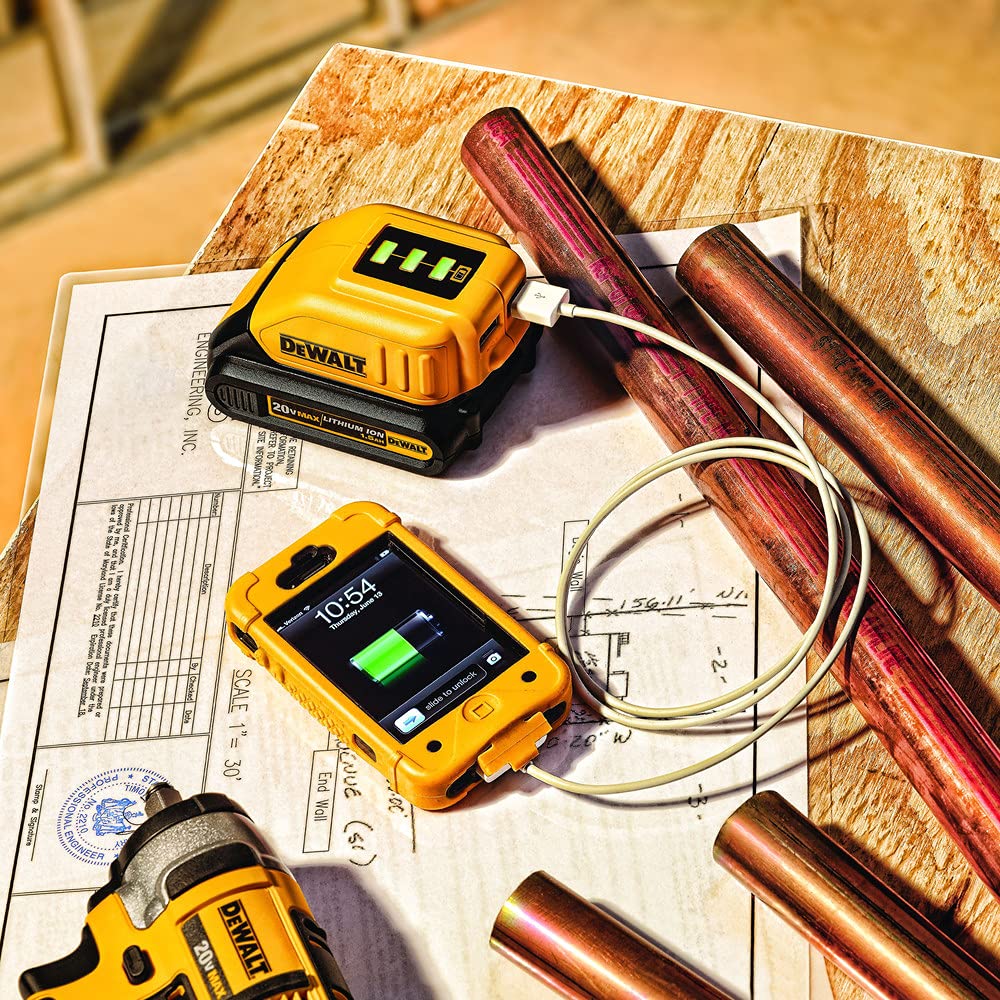 DEWALT 12V/20V MAX USB Charger with 2 Ports and State of Charge Indicator(DCB090)