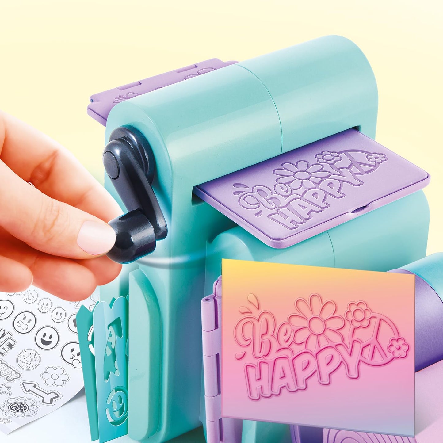 Canal Toys Style 4 Ever Scrapbooking Station; Unique 3-in-1 Scrapbooking Station That Includes Embossing Machine, Tape/Sticker Dispensers, Over 150 Accessories, and Memory Book with Formatted Pages