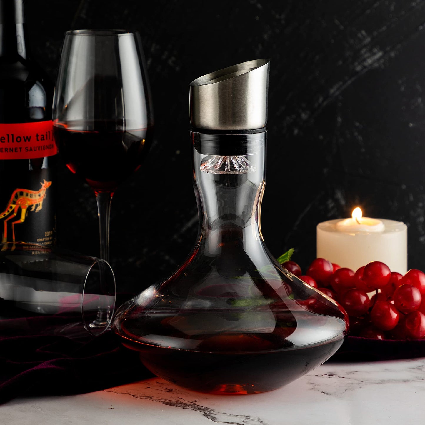 VnoPerito Wine Decanter,Red Wine Carafe,Decanter with Built-in Aerator Pourer, 100% Hand Blown Lead-free Crystal Glass with Stainless Steel Pourer Lid, Filter, Wine Gifts for Men
