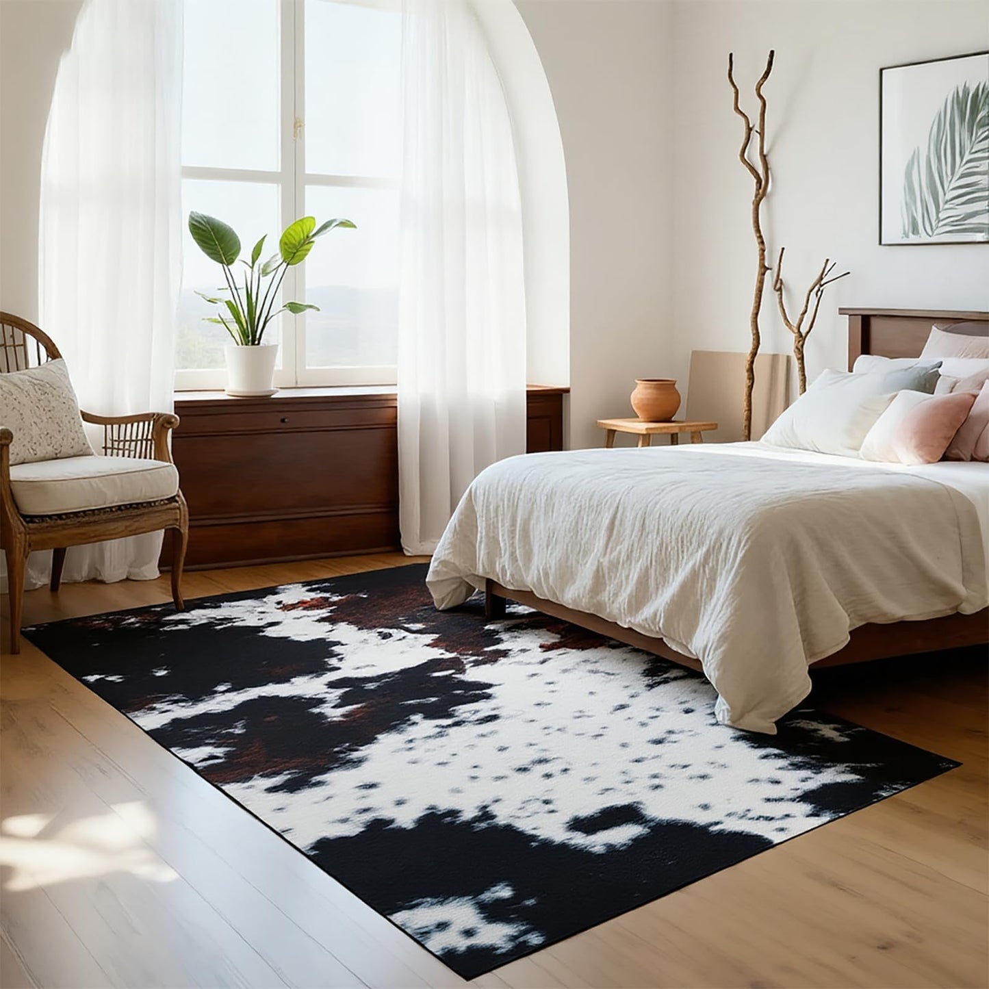 MUGINYU Western Cowhide Area Rug 5x7 for Bathroom Home Decor,Brown Cow Print Rug,Farmhouse Cowboy Animal Fur Rug Non Slip Washable (Brown Cow)