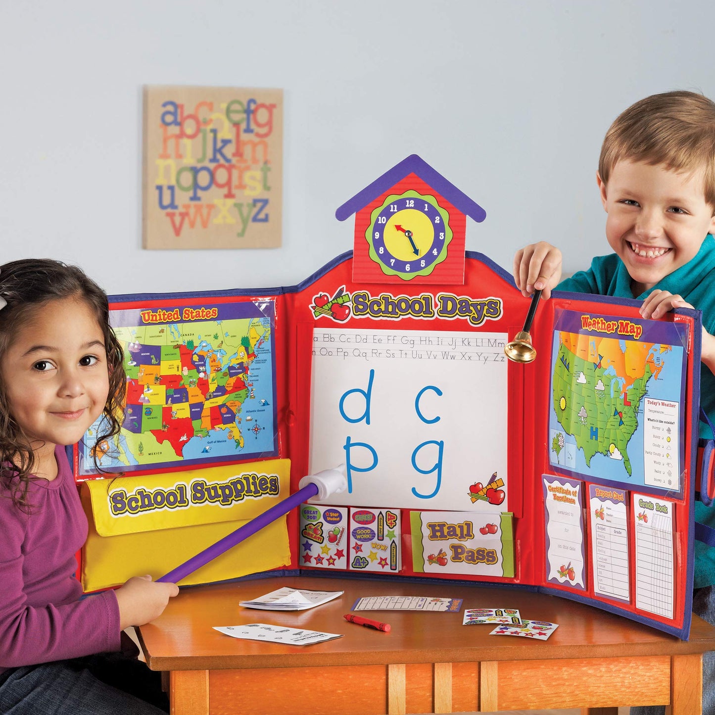 Learning Resources Pretend & Play School Set, Pretend Teacher Playset, 149 Pieces, Ages 3+ - Standard Packaging, Multicolored (LER2642)
