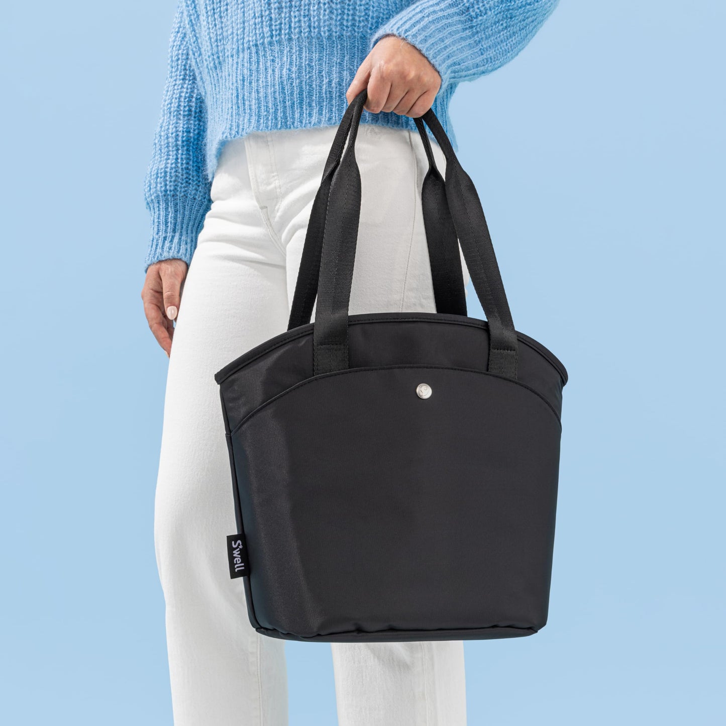 S'well Insulated Lunch Tote 10L, Onyx, Leakproof Lining With Waterproof Zip Closure, Multiple Pockets For Packing, Inner Strap Holds Water Bottle, Fits S'well Salad Bowl Kit Or Bento Box
