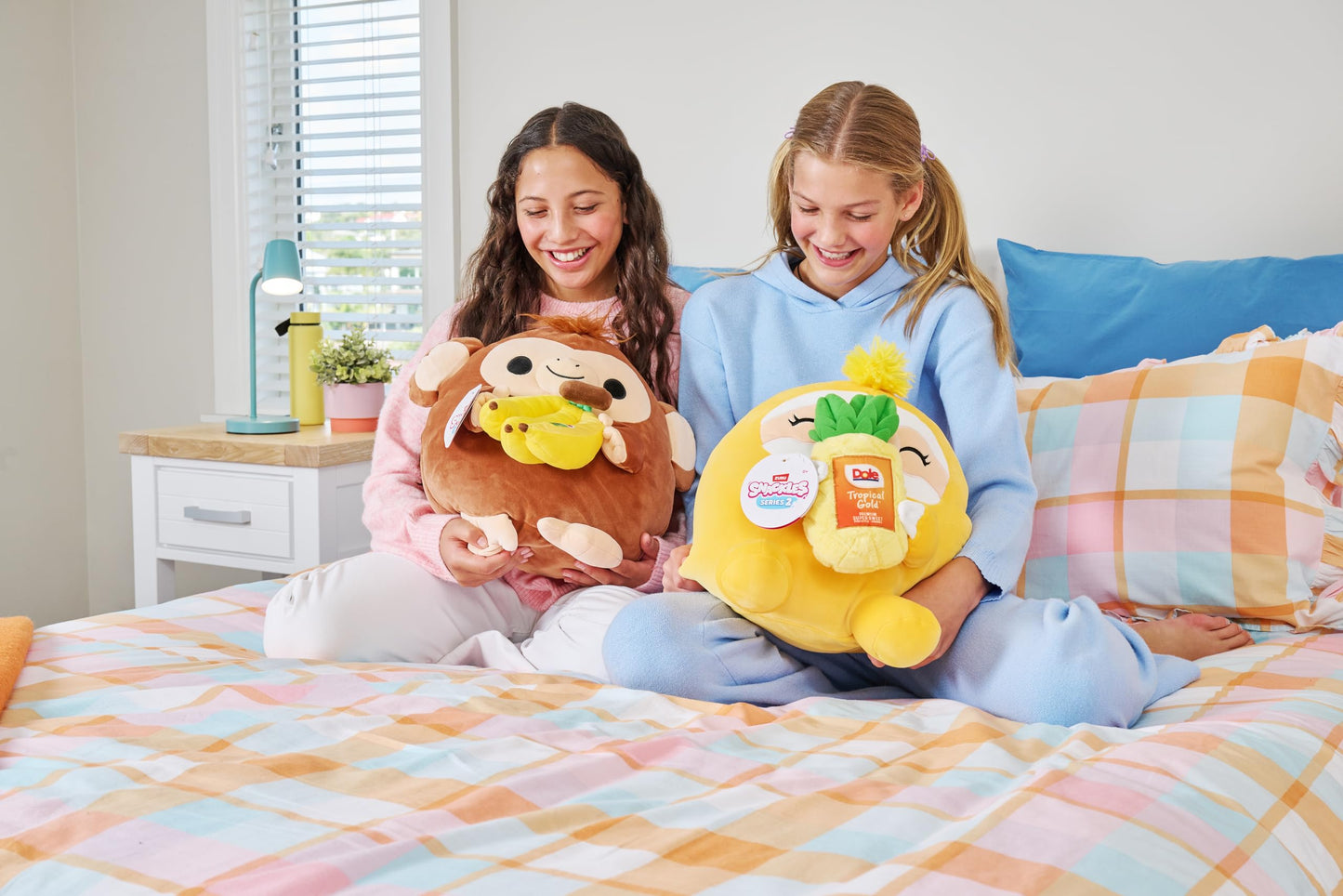 SNACKLES Plush Medium Series 2 Plush 16" Monkey&Dole (Banana)