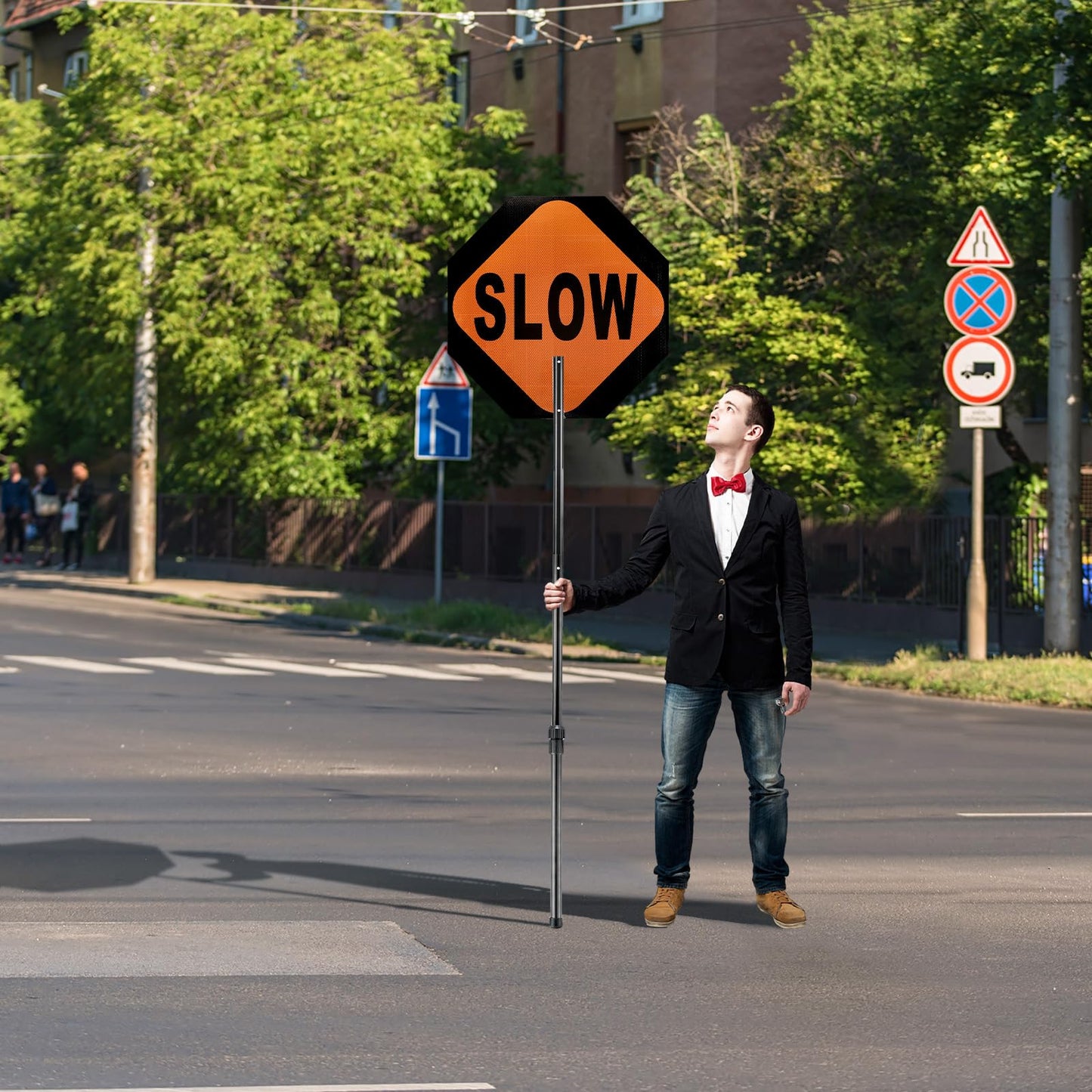 Kanayu 1 Pcs 24x24inch Flagger Helper Slow Stop Paddle Signs with Telescopic Stretchable Staff Double Sided Stop/slow Paddle Honeycomb Reflective Signs for Road Traffic Construction (60 Inch)