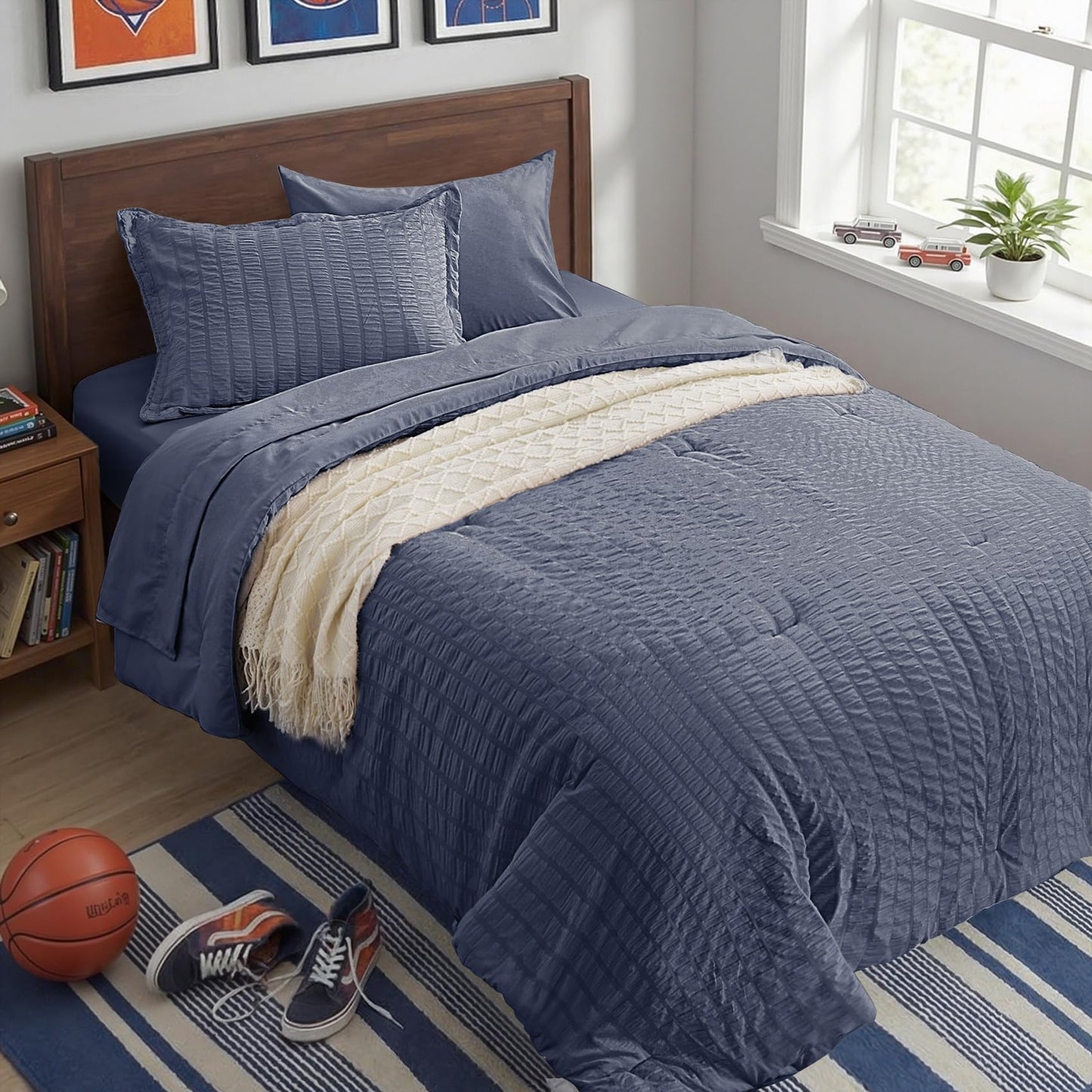 Zzlpp Twin Bedding Set 5 Pieces, Greyish Blue Seersucker, All Season Comforter Set with 1 Comforter, 1 Pillow Sham, 1 Pillowcase, 1 Flat Sheet, 1 Fitted Sheet