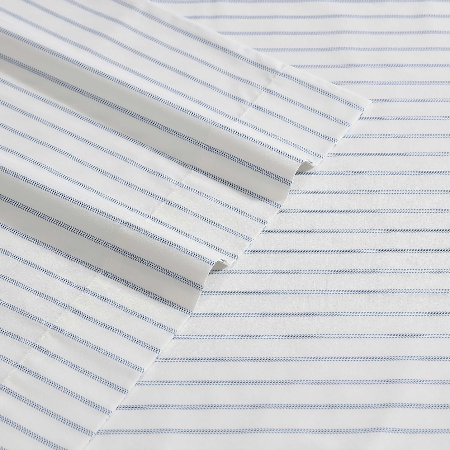 Eddie Bauer - Queen Sheet Set with Fitted Sheet & Pillowcases, 100% Cotton Percale Bedding, Crisp & Cool, Deep Pocket, Essential Stripe White
