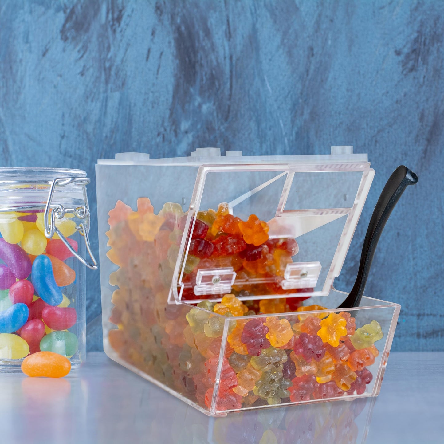 IneVibe Candy Bin Topping Dispenser - Acrylic Bulk Sprinkle Container w/Scoop, Stackable & Magnetic for Multiple Holders on Shelf - Commercial Setting for Cereal, Nuts, Candies & Snack Food Storage