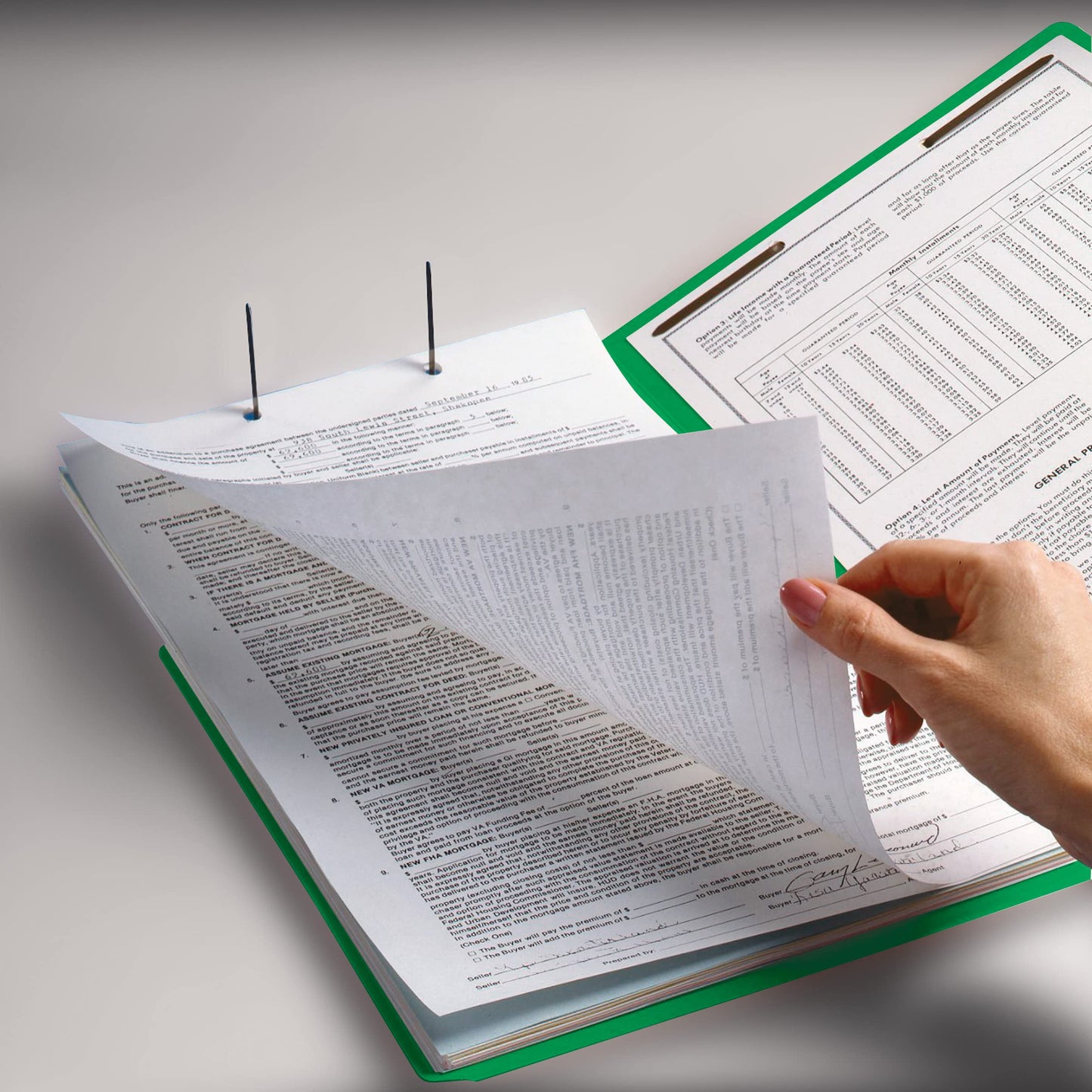 Smead End Tab Fastener File Folder, Shelf-Master® Reinforced Straight-Cut Tab, 2 Fasteners, Letter Size, Green, 50 per Box (25140)