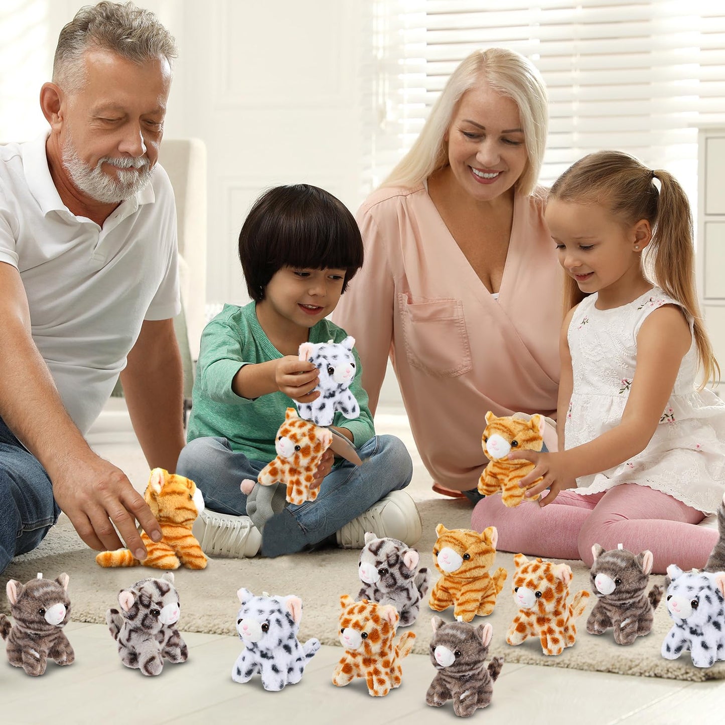 Shappy 25 Pcs Cat Stuffed Animals Bulk Small Stuffed Kittens Assorted Soft Fluffy Kittens Cat Themed Party Gift Favors for Birthday Easter Stuffers
