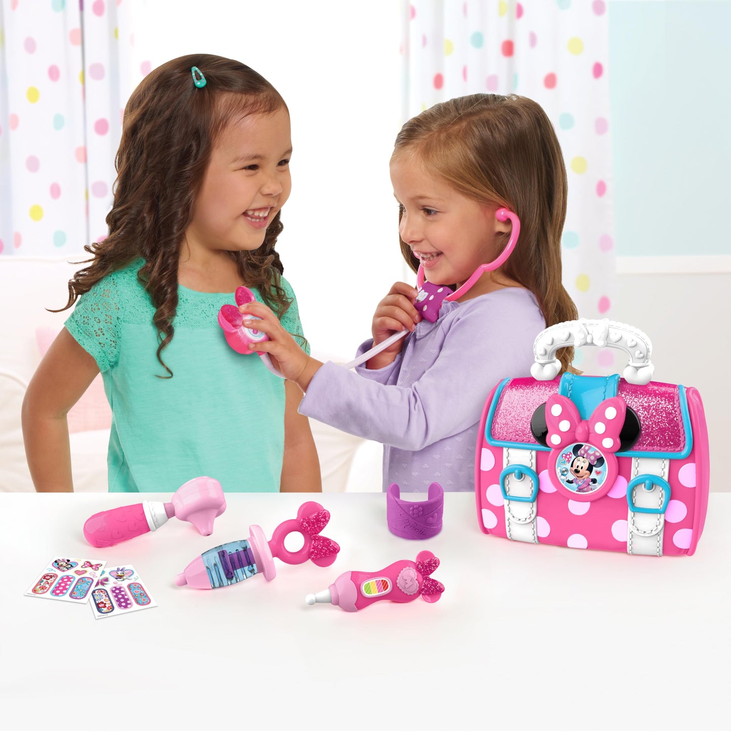 Disney Junior Minnie Mouse Bow-Care 8-Piece Doctor Kit for Toddlers Ages 3-5, Lights and Sounds Stethescope, Officially Licensed, Pink, Preschool Pretend Play