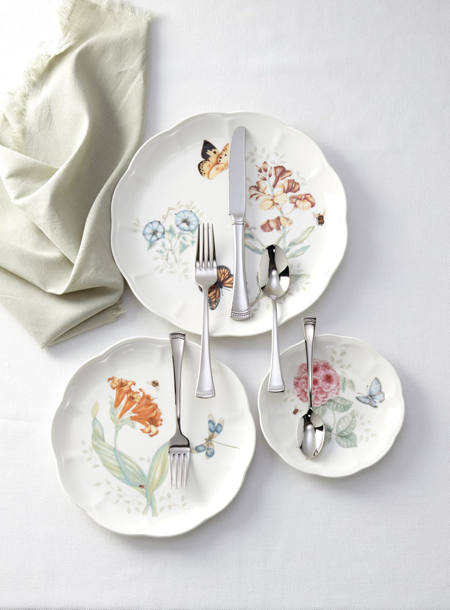 Lenox Silverware Set, Portola Mirror 20 Piece Flatware Set, Service For 4, 18/10 Stainless Steel, Dishwasher Safe, Flatware Cutlery Sets, Utensils, Knives Spoons and Forks, Home (Silver, 20 Pieces)
