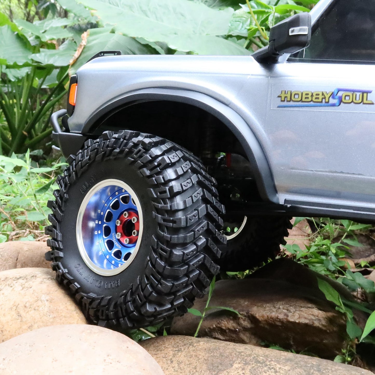HOBBYSOUL 4pcs RC 2.2 Crawler Tires Soft Sticky 127mm/5.0inch Tall 2.2 Tires Tyres for 1/10 Axial Wraith Axial Yeti/Traxxas TRX4 AMG 6x6 / redcat Everest 10